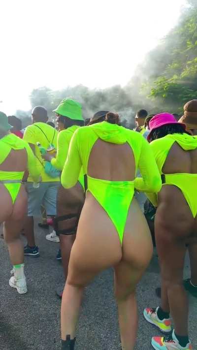 Most epic time at Jouvert #fogangelsjouvert2024#fogangelscarnival