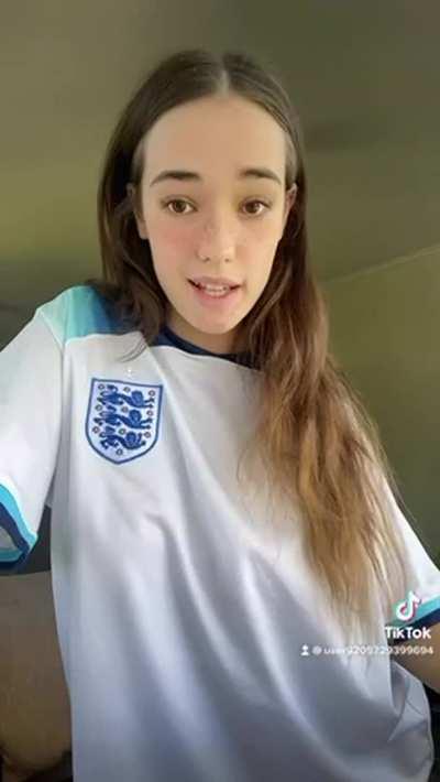 Just wanting to cheer up all the England fans 😔🏴󠁧󠁢󠁥󠁮󠁧󠁿 (20F)