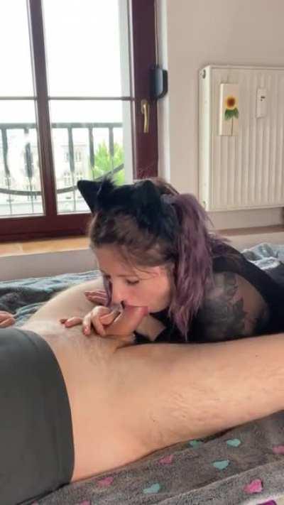 Nothing makes me more horny than finishing Daddy off