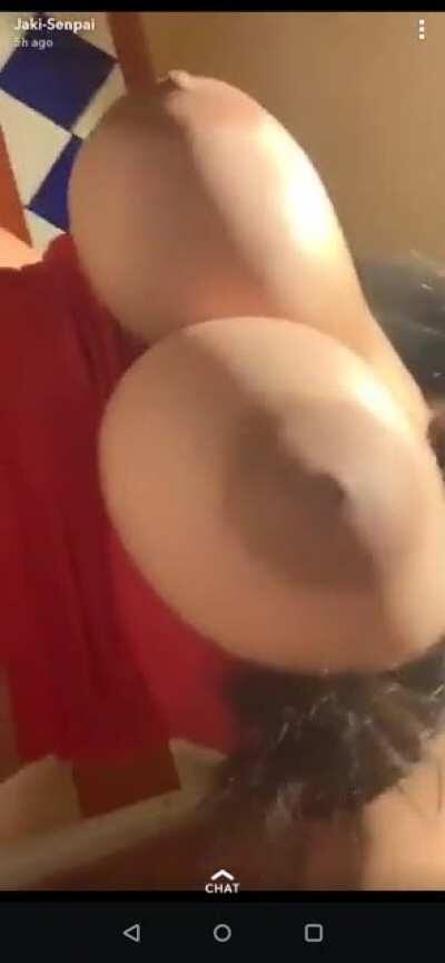 Titties🥰🥰🥰🔥