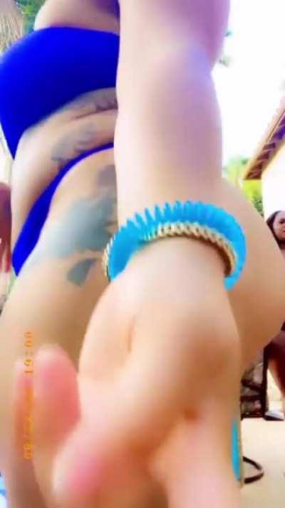 Christina (@theonlycabyy)