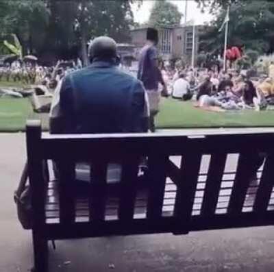 Guy Gets Entire Park to Sing 'Livin' On A Prayer' By Jon Bon Jovi