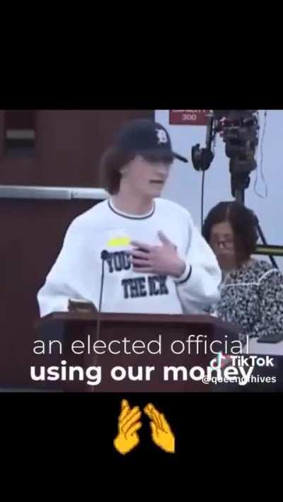 If you only watch ONE video today, watch student Zander Moricz BRILLIANTLY call out the anti-LGBTQ hypocrisy of Moms for Liberty threesome member Bridget Ziegler. 🚨This is incredible.