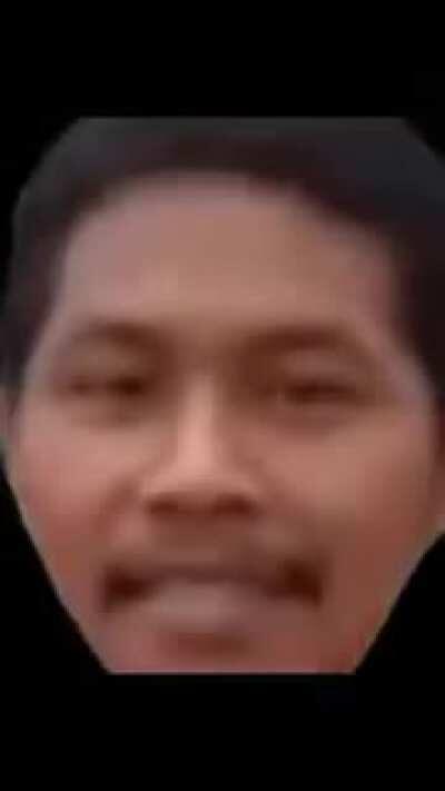 *insert music* (Miralo Dylan, la ptm)