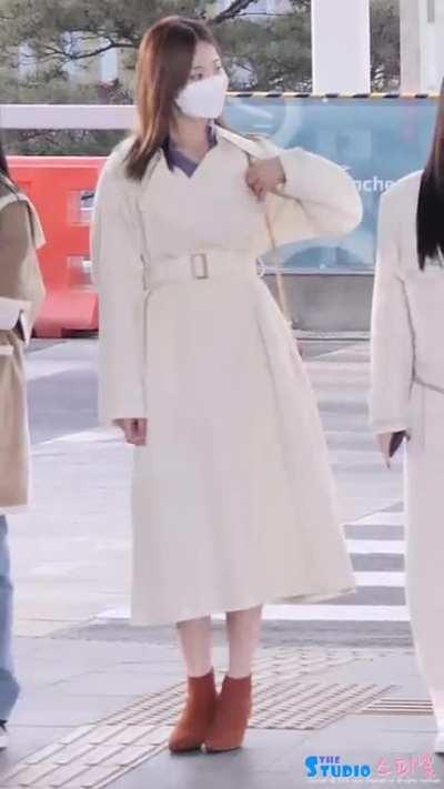 Tzuyu airport fashion