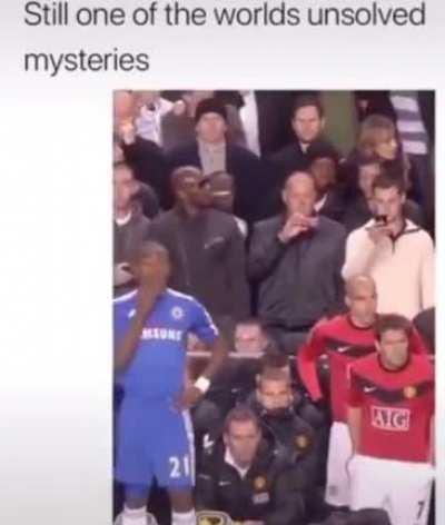 Please tell me someone knows what the story is behind this?😆