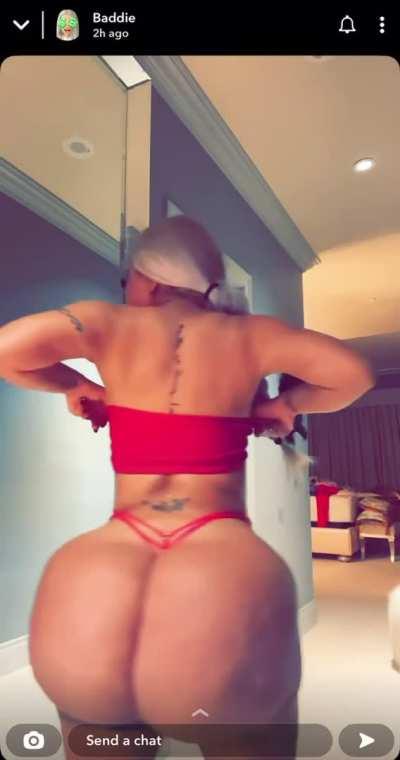 Queen of this sub. You can see her ass between her legs from the front that’s how low it hangs 😩