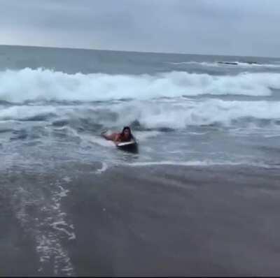 She deleted 2 minutes after posting, thank god IG didn’t refresh when i opened it🙌🏽😩