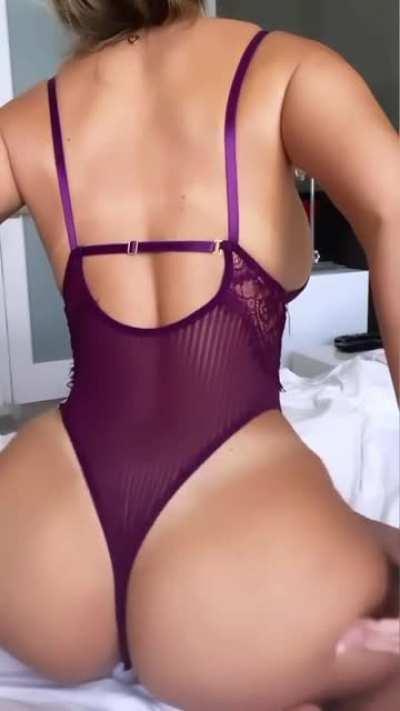 Ganzen Video in der Dropbox, 15€ für 60 Videos und 70 Fotos