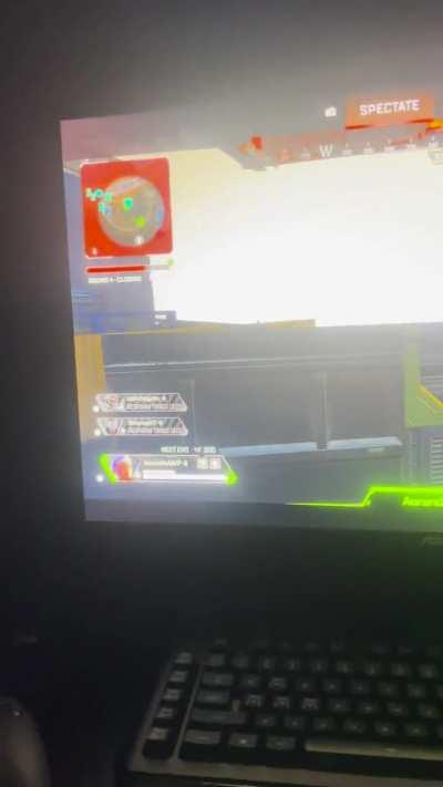 AuroraMyMVP goes under map.. fake pred..