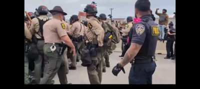 IL troopers just plowed into the crowd, started arresting protesters and clergy at Broadview