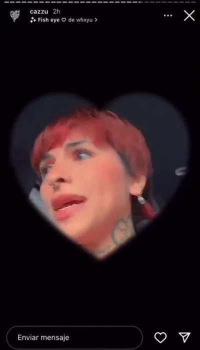 Cazzu teniendo que dar explicaciones por ser blanca, cuanto complejo