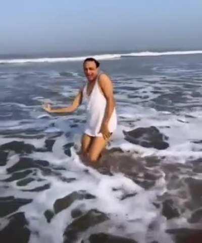 Thala is old news .I believe in sunny g supremacy 