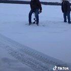 Los chavalitos de erasmus buscando porros en Finlandia