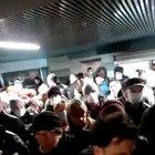 Почему у нас всё через жопу? А на улице нельзя было проверять пропуска?