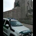 noooooo terrible lo que esta pasando, el alberto se puso la gorra