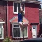 “Look mom no feet!”