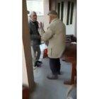 Ca 2 picături de apa se înțeleg !!!