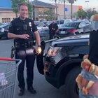 Such a gangster!! F the police!!!