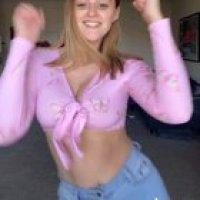 I kinda like this girl.