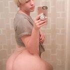 Tbh I miss having a bathroom sink I could sit and take selfies on :(