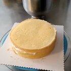 Need to make a heart-shaped cake? Here’s a little trick: