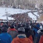 A slight wait at the lift line