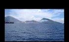 Volcano eruption in Papua New Guinea, 2014 (wait/listen for the shockwave)