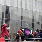 Patrick Mahomes perfectly catches beer and smashes it (MVP SUPERBOWL 2020)