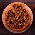 How a pizza commercial is filmed.