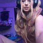 Rub down before I game ✨