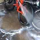 Can anyone explain how TF this is possible? Power washing bottom pedal and the other starts spinning....