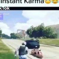That was instant karma 😬😐🤣