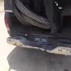 Sindh police caught cutting and stealing electricity wires