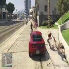 Eu e meu amigo jogando GTA online fazendo voz de criançada