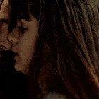 I wish mommy Ana de Armas could feed me like this: